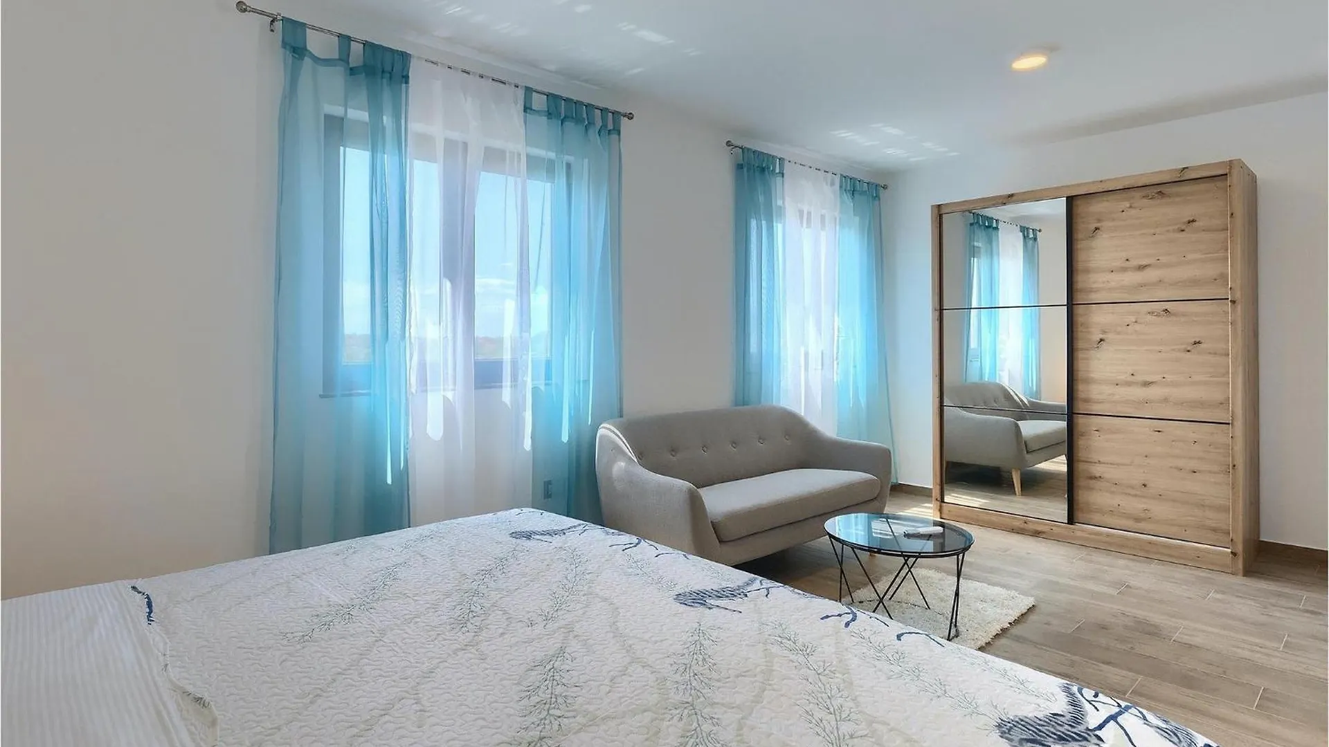 Amazing Home In Pula With 4 Bedrooms 0*,  Κροατία