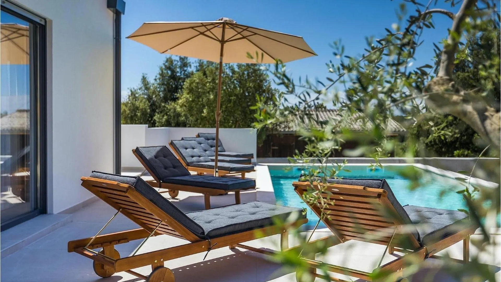 Amazing Home In Pula With 4 Bedrooms 0*,  Κροατία